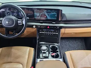 2021 Kia Carnival с пробегом 152 498 км
