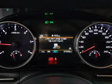 2022 Kia Carnival с пробегом 67 928 км