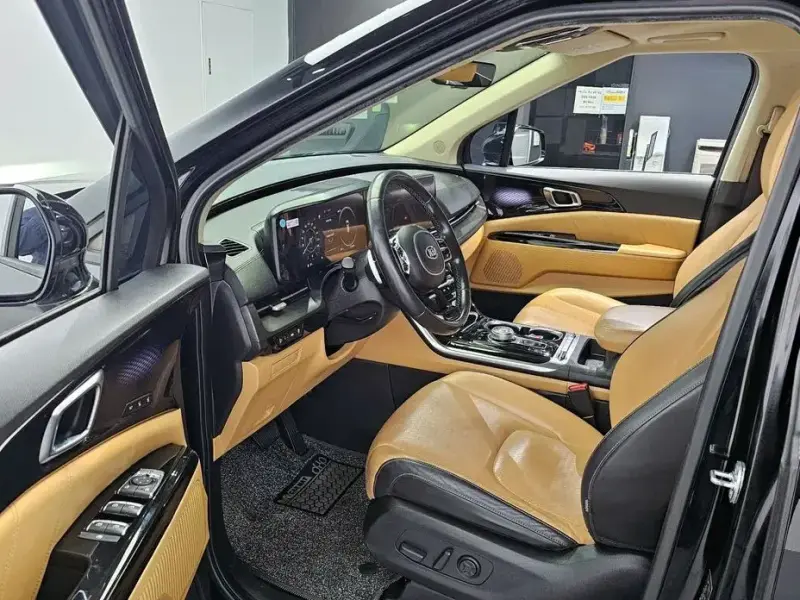 2021 Kia Carnival с пробегом 152 498 км