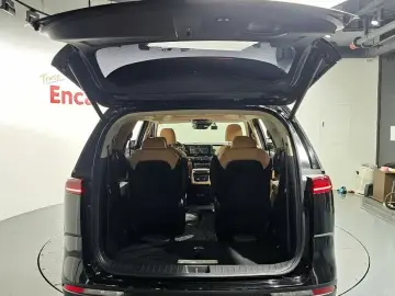 2021 Kia Carnival с пробегом 152 498 км