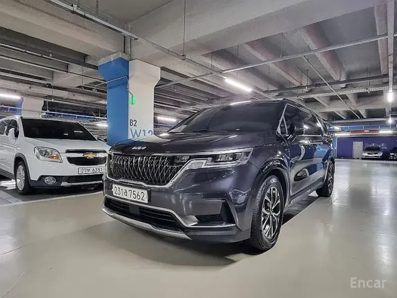 2021 Kia Carnival с пробегом 180 916 км