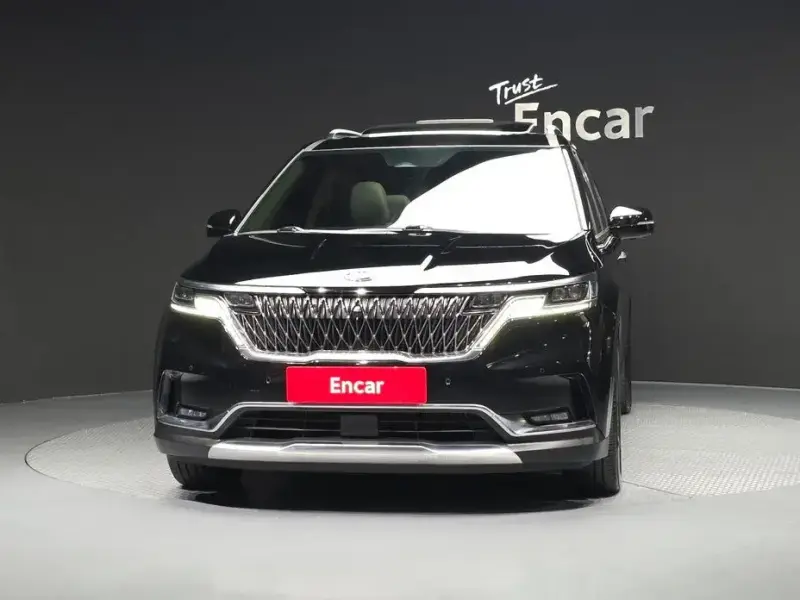 2021 Kia Carnival с пробегом 32 752 км