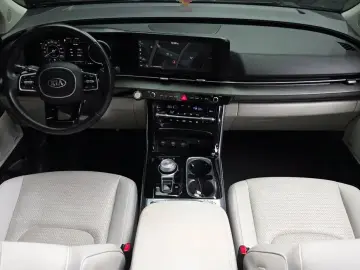 2021 Kia Carnival с пробегом 32 752 км