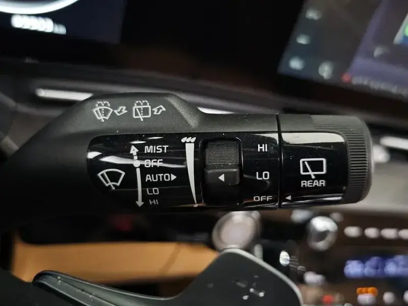 2022 Kia Carnival с пробегом 65 503 км