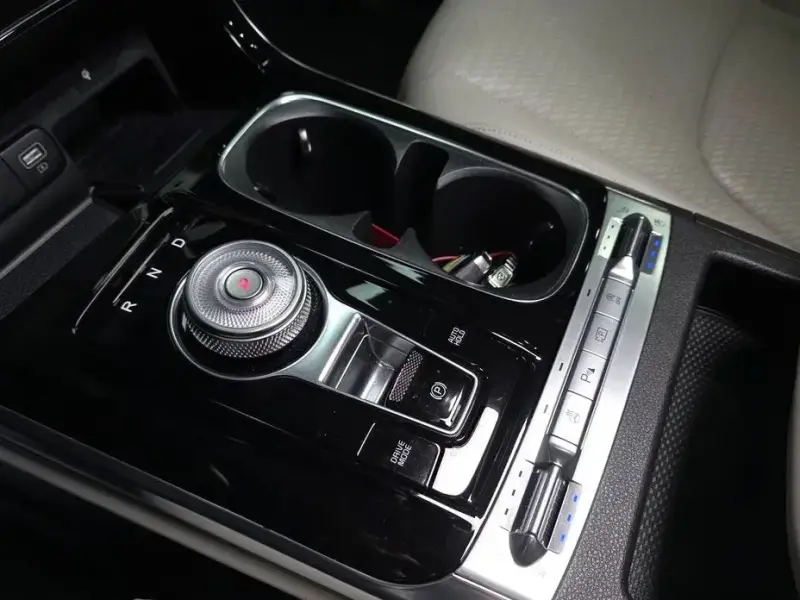 2021 Kia Carnival с пробегом 32 752 км
