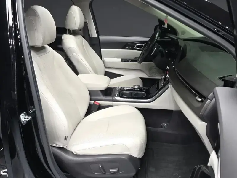 2021 Kia Carnival с пробегом 32 752 км