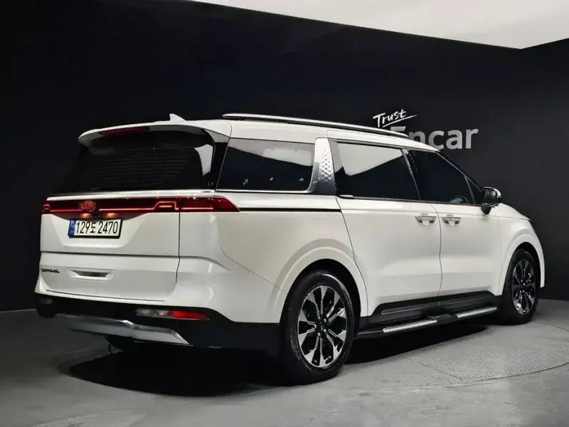 2021 Kia Carnival с пробегом 148 313 км
