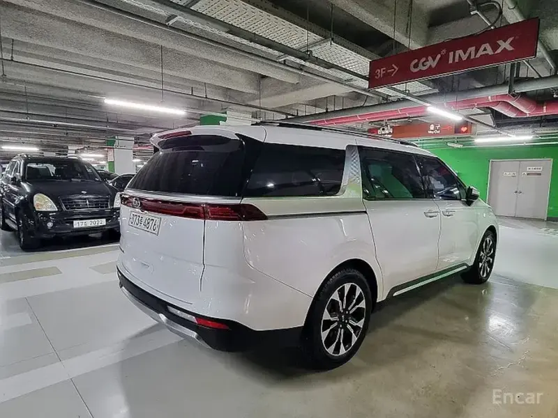 2021 Kia Carnival с пробегом 115 997 км