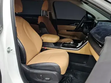 2021 Kia Carnival с пробегом 148 313 км