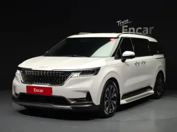 2022 Kia Carnival с пробегом 83 732 км