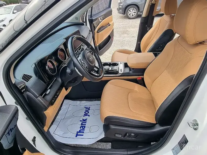 2021 Kia Carnival с пробегом 115 997 км