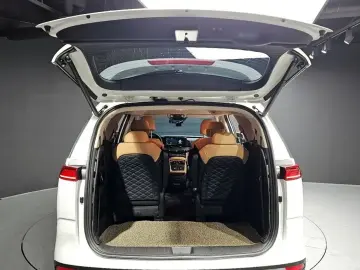 2021 Kia Carnival с пробегом 148 313 км
