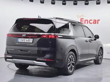 2021 Kia Carnival с пробегом 129 561 км