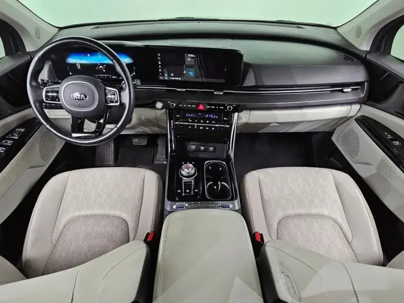 2021 Kia Carnival с пробегом 129 561 км