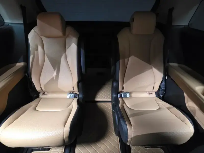 2022 Kia Carnival с пробегом 83 732 км