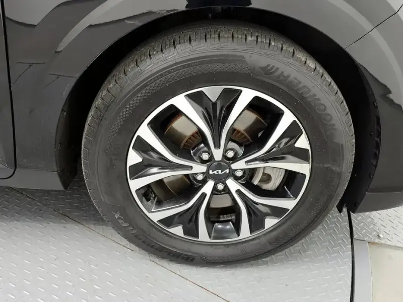 2022 Kia Carnival с пробегом 82 068 км