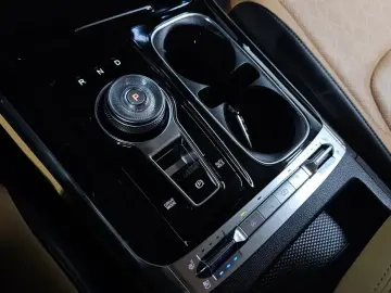 2022 Kia Carnival с пробегом 82 068 км