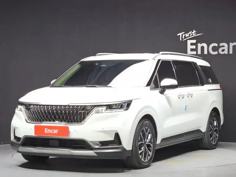 2022 Kia Carnival с пробегом 87 605 км