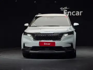 2022 Kia Carnival с пробегом 62 173 км