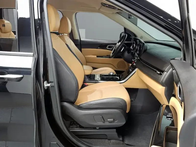 2022 Kia Carnival с пробегом 82 068 км