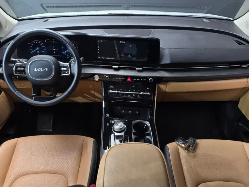 2022 Kia Carnival с пробегом 62 173 км