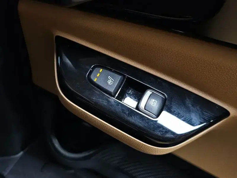 2022 Kia Carnival с пробегом 82 068 км