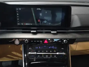2022 Kia Carnival с пробегом 62 173 км