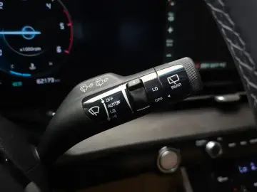 2022 Kia Carnival с пробегом 62 173 км