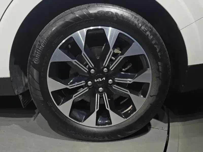 2022 Kia Carnival с пробегом 62 173 км