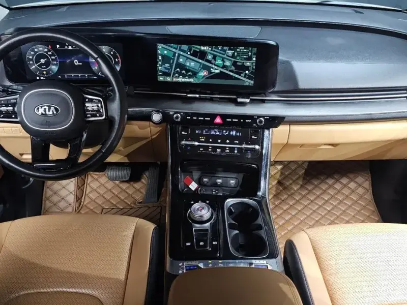 2021 Kia Carnival с пробегом 127 675 км
