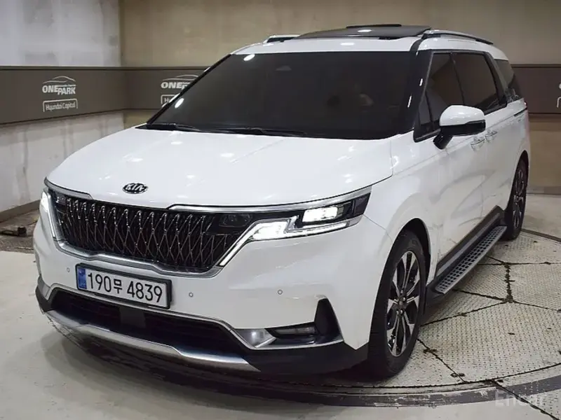 2021 Kia Carnival с пробегом 91 834 км