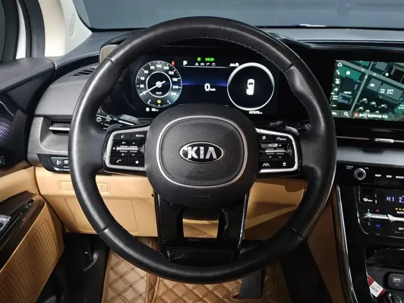 2021 Kia Carnival с пробегом 127 675 км