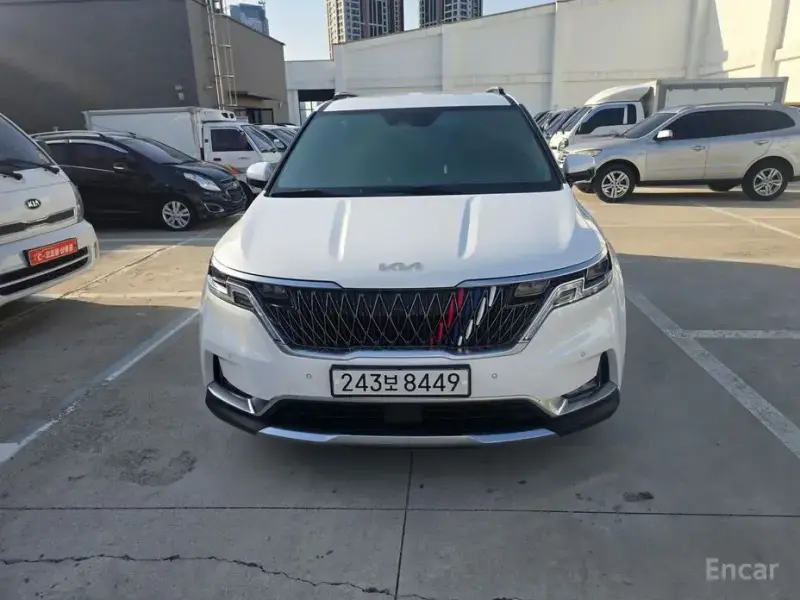 2021 Kia Carnival с пробегом 112 000 км
