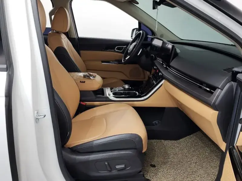 2021 Kia Carnival с пробегом 55 925 км