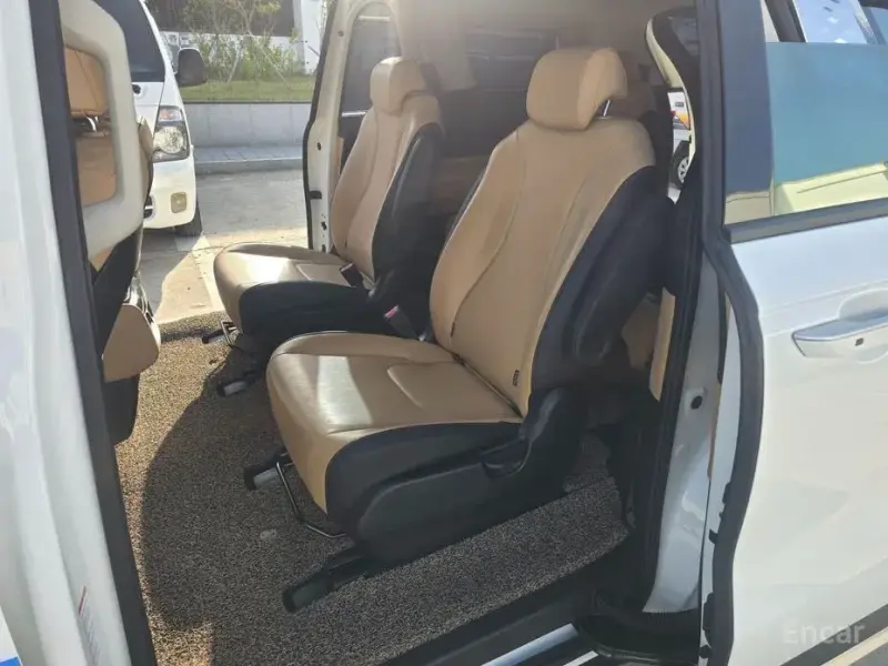 2021 Kia Carnival с пробегом 112 000 км