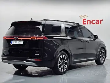 2022 Kia Carnival с пробегом 60 757 км