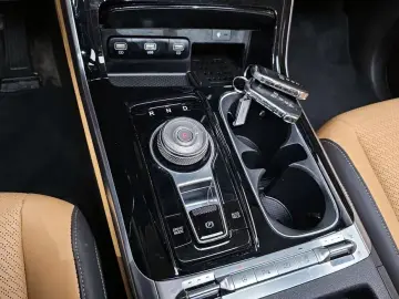 2022 Kia Carnival с пробегом 60 757 км