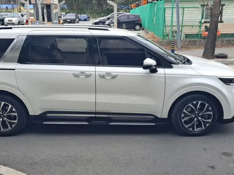 2021 Kia Carnival с пробегом 525 640 км