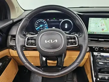 2022 Kia Carnival с пробегом 60 757 км
