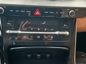 2021 Kia Carnival с пробегом 525 640 км