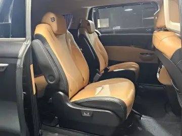 2021 Kia Carnival с пробегом 53 518 км