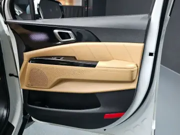 2021 Kia Carnival с пробегом 69 153 км