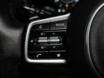2021 Kia Carnival с пробегом 69 153 км