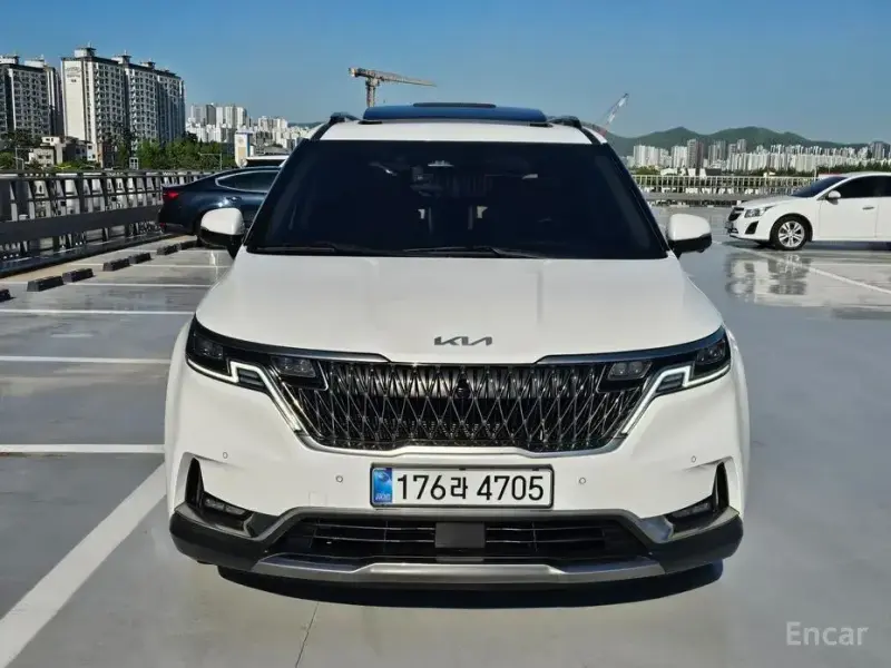 2022 Kia Carnival с пробегом 65 266 км