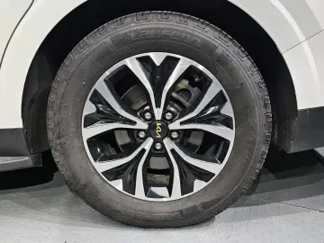 2021 Kia Carnival с пробегом 115 519 км