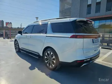 2022 Kia Carnival с пробегом 65 266 км