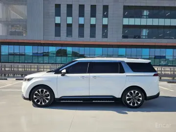 2022 Kia Carnival с пробегом 65 266 км