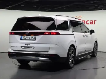 2021 Kia Carnival с пробегом 30 166 км