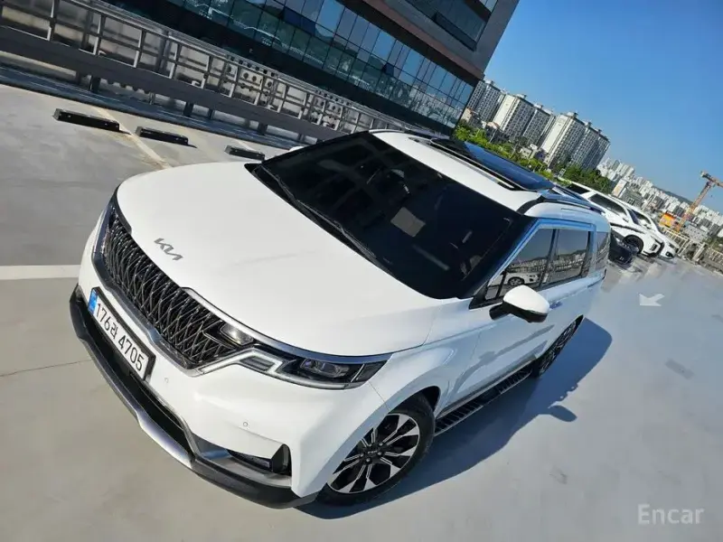 2022 Kia Carnival с пробегом 65 266 км
