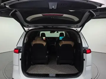 2021 Kia Carnival с пробегом 30 166 км